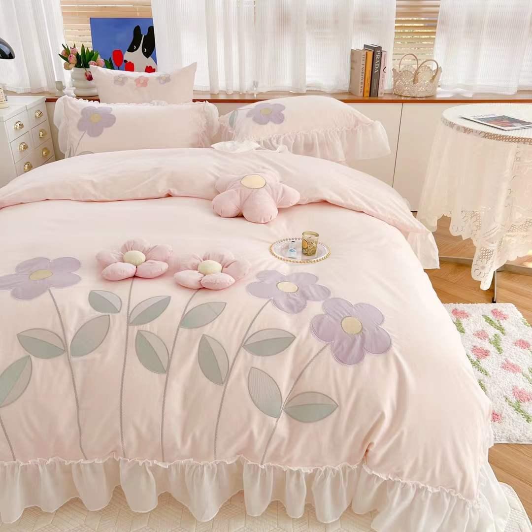 Blossoming Beauty: Cotton Kids Floral Three-Dimensional Embroidered Bedding Set4pcs Set 150cm 