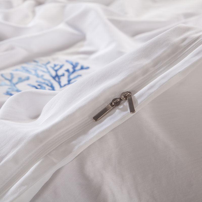 Contemporary Comfort: Four-Piece Modern Nordic Style Cotton Bedding Set  