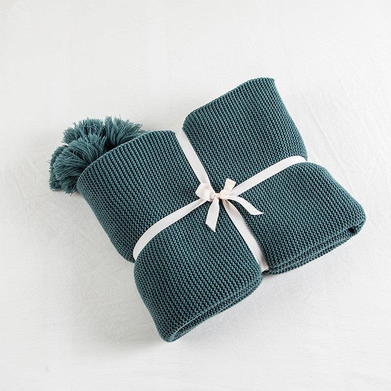 Handmade four-corner tassel blanketGreen  